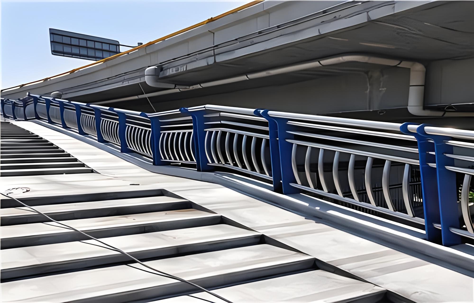 顺义不锈钢桥梁护栏维护方案：确保安全，延长使用寿命